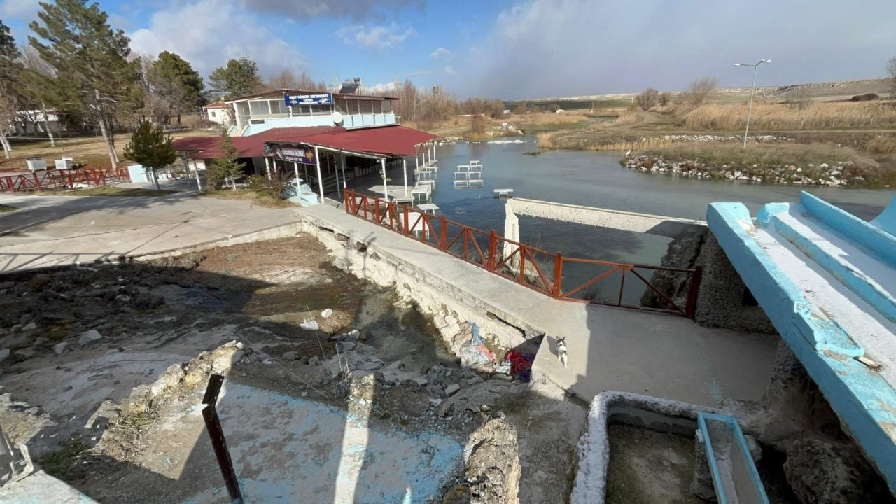 Kuruyan Sakarya Nehri’nin Doğduğu Noktada DSİ’nin Çalışmaları Sürüyor - Sayfa 4