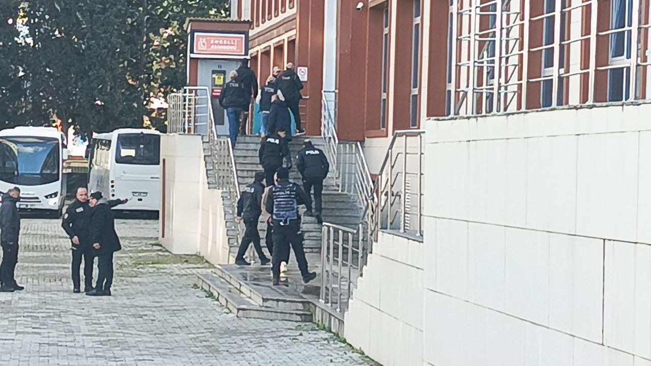 Yalova’daki DEAŞ Operasyonunda 26 Tutuklama - Sayfa 1