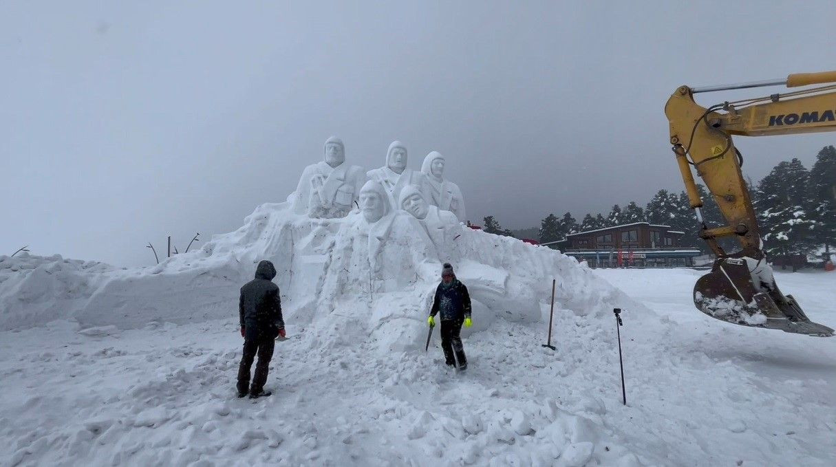 Kardan Heykellerin Yapımı Tamamlandı - Sayfa 3