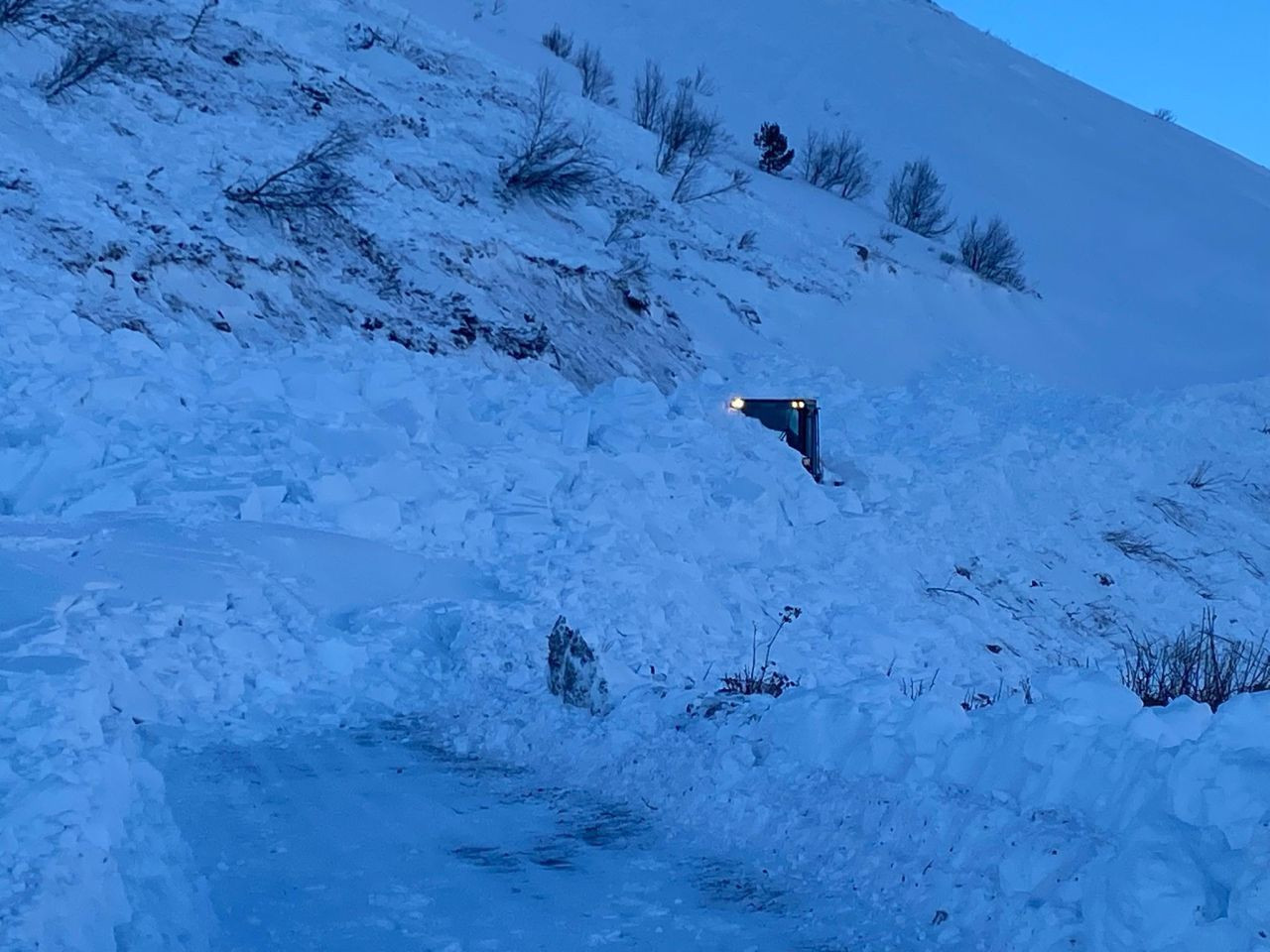 Artvin’de Çığ Tehlikesi Nedeniyle Aramalara Ara Verildi - Sayfa 1