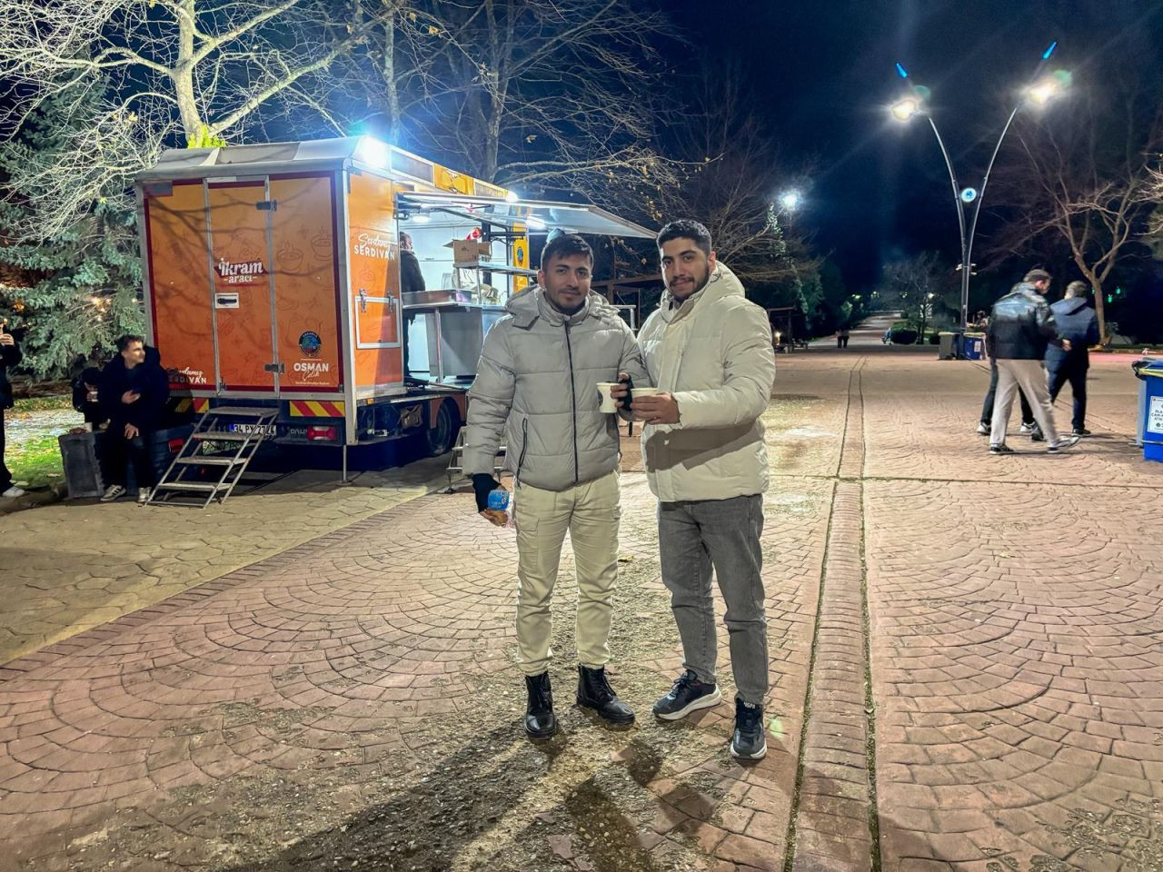 Serdivan Belediyesi, Soğuk Kış Günlerinde Öğrencilerin Yanında - Sayfa 3