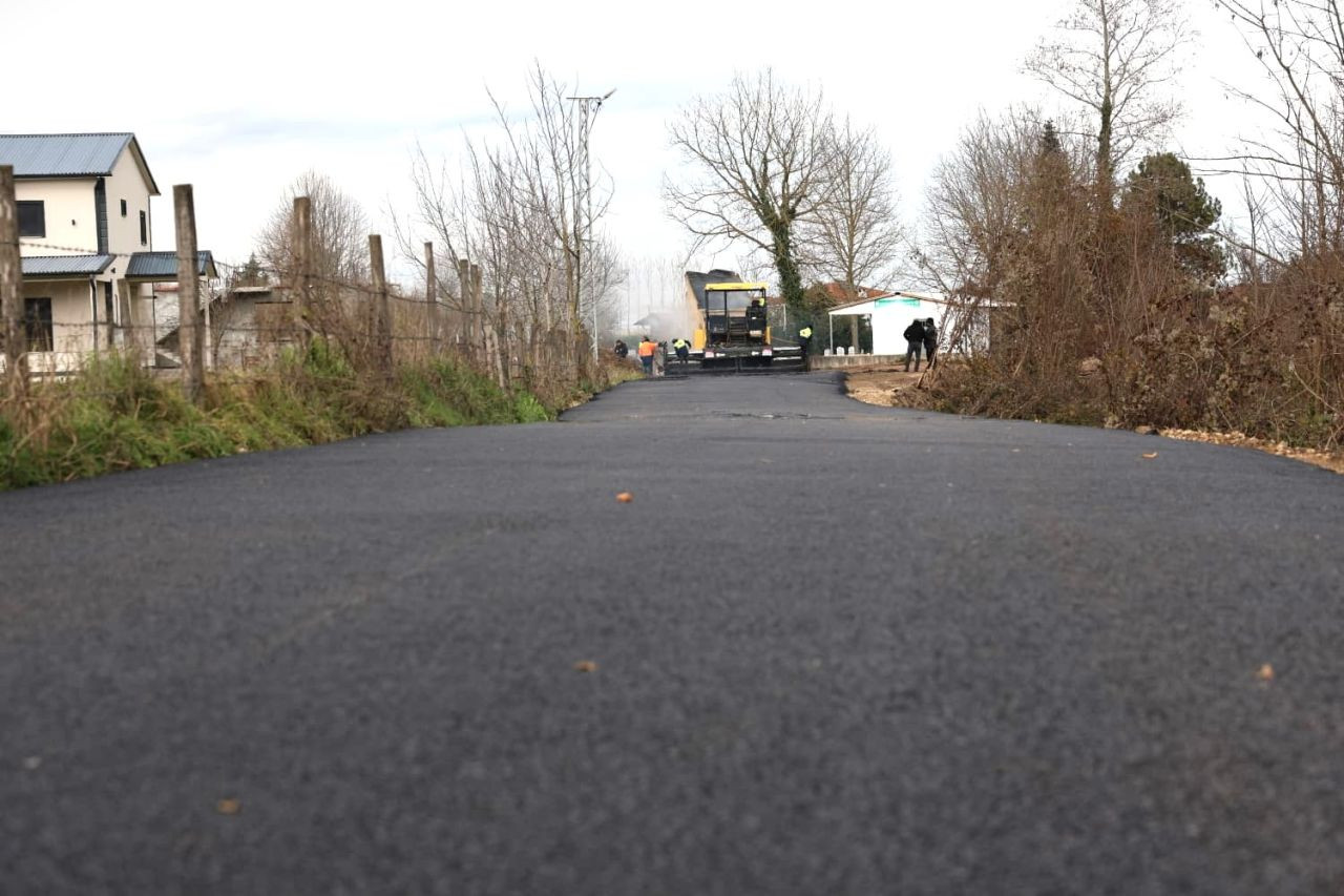 ERENLER’DE ASFALT ÇALIŞMALARI YENİ YILDA DA HIZ KESMEDİ - Sayfa 3