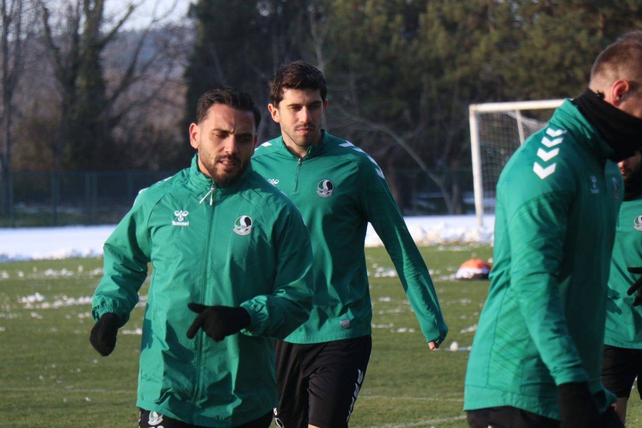Hakan Kutlu: “Sakaryaspor’u hak ettiği yerlere taşıyacağız” - Sayfa 4