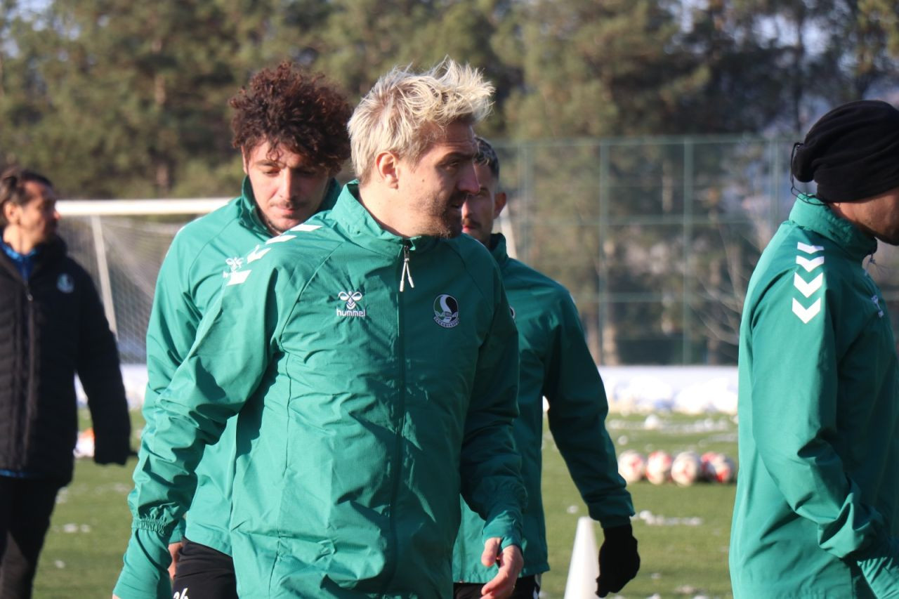 Hakan Kutlu: “Sakaryaspor’u hak ettiği yerlere taşıyacağız” - Sayfa 2
