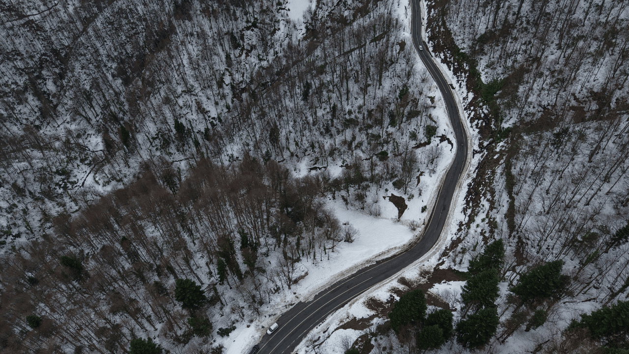 900 Rakımlı Çam Dağı Karla Beyaza Büründü - Sayfa 4