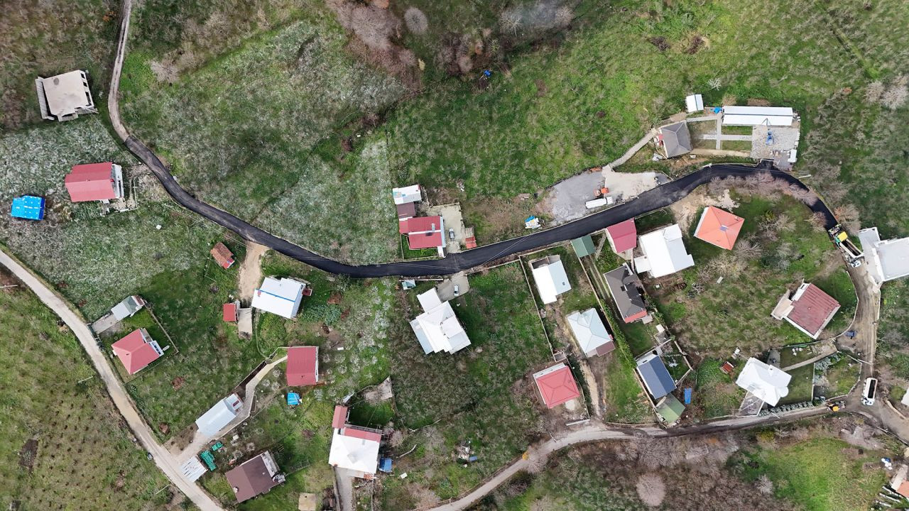 Büyükşehir’den Erenler’de 6 kilometrelik asfalt mesaisi - Sayfa 4