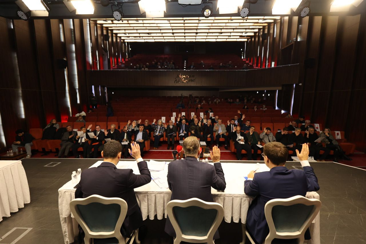 Adapazarı’nda Yılın İlk Meclisi Toplandı - Sayfa 1