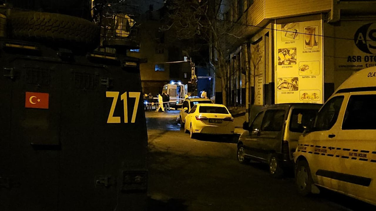 Isınmak İçin Girdiği Otomobilde Can Verdi - Sayfa 3