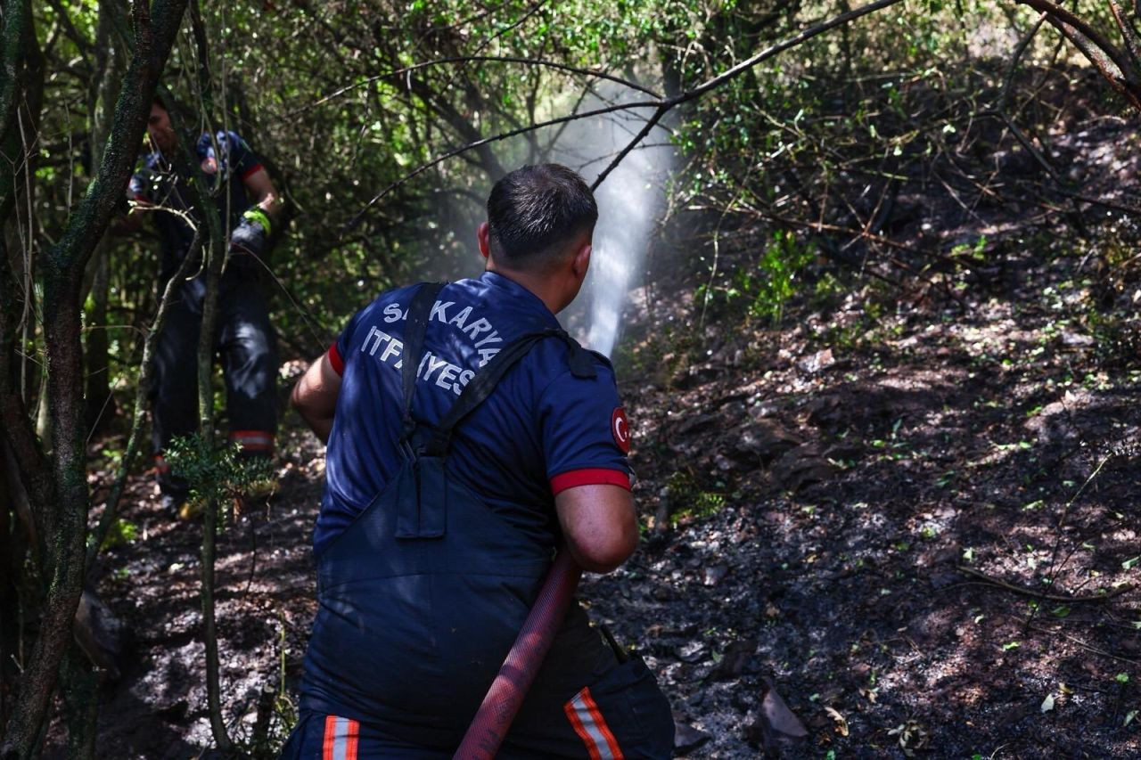 Sakarya İtfaiyesi 2025’te 5 Binin Üzerinde Yangına Müdahale Etti - Sayfa 1