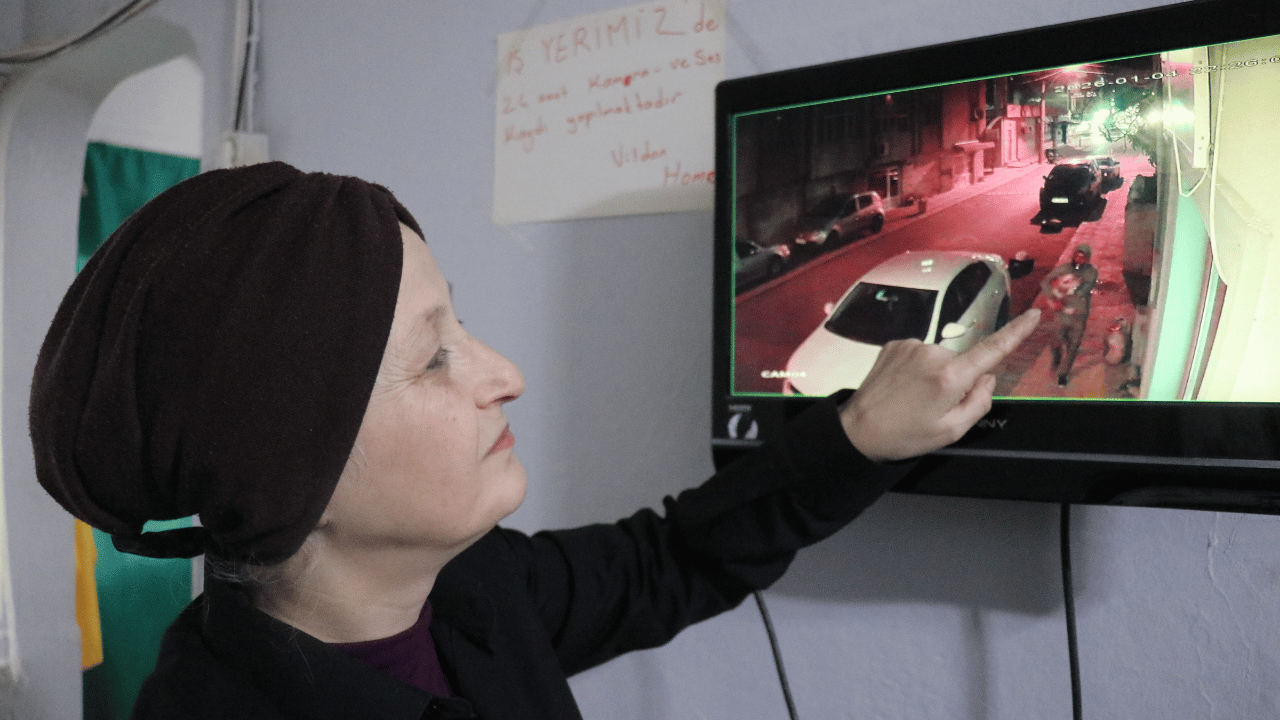 Evladı Gibi Baktığı Köpeği Bahçeden Çalındı, Polis Kısa Sürede Buldu - Sayfa 4