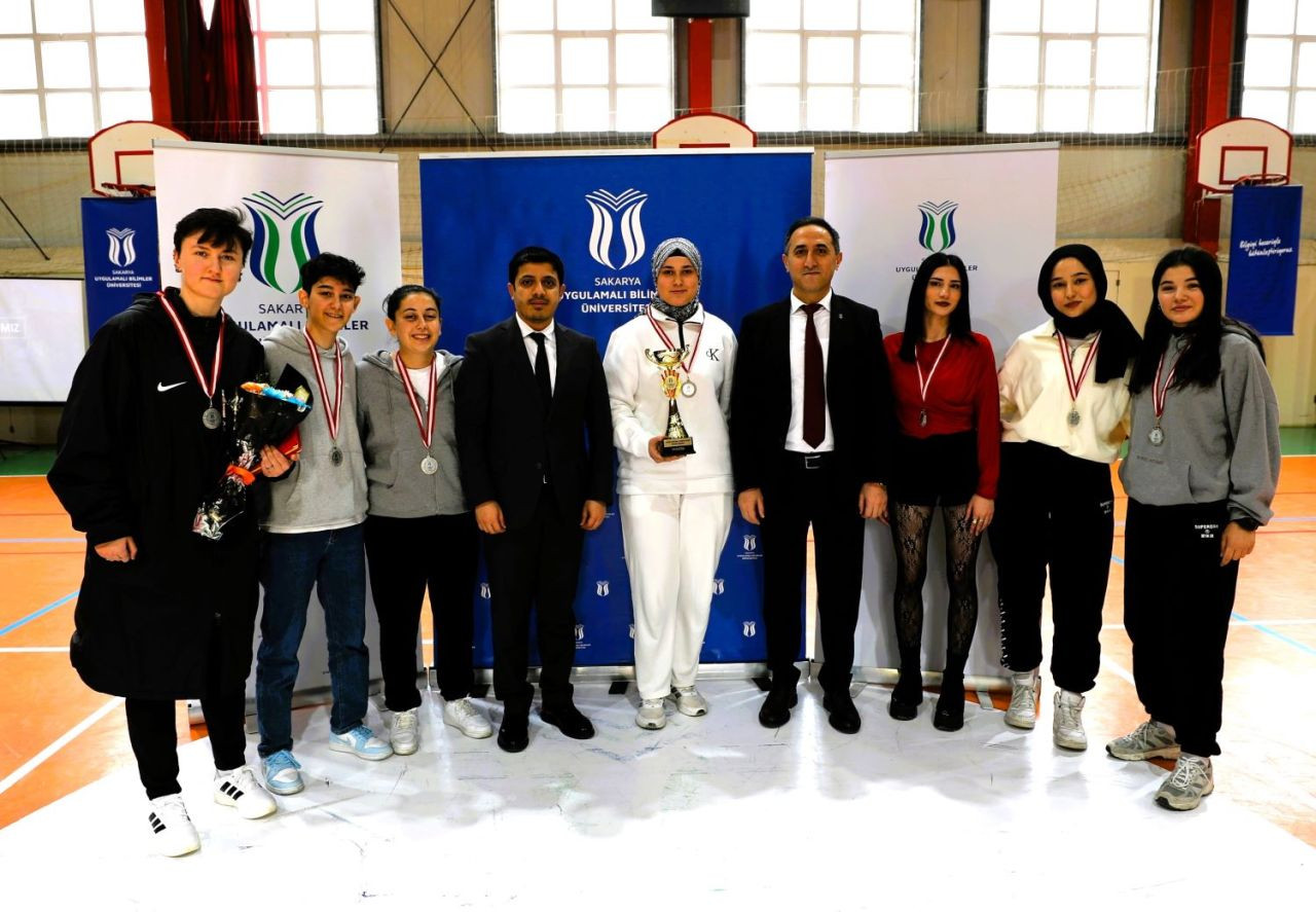 SUBÜ’de Ayak Tenisi Ve Futsal Turnuvaları Tamamlandı - Sayfa 2