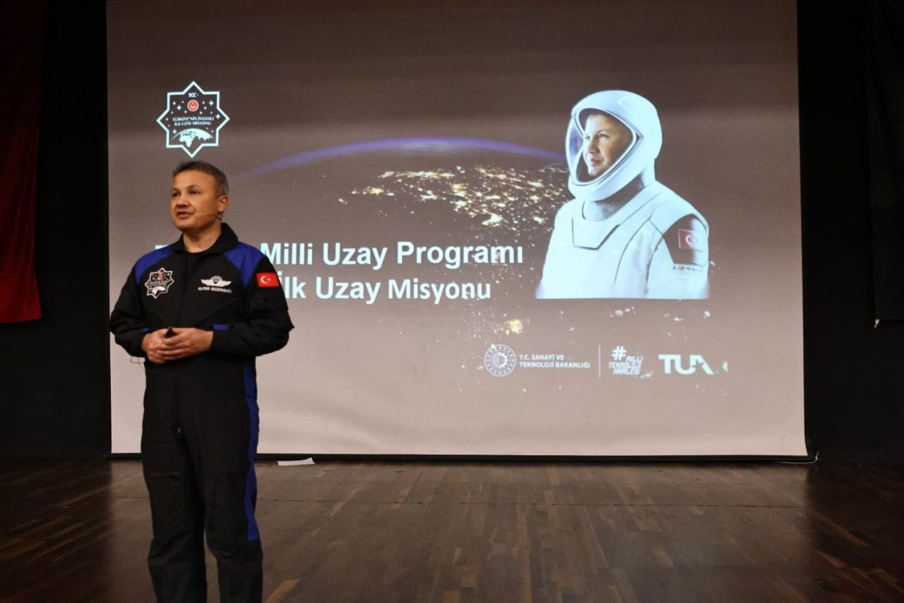 İlk Türk Astronot Alper Gezeravcı Sakarya’da Öğrencilerle Buluştu - Sayfa 2