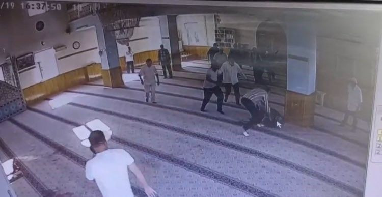 Camide İşlenen Cinayetin Davası Sürüyor: Sanıktan Tehdit Dolu Sözler - Sayfa 1