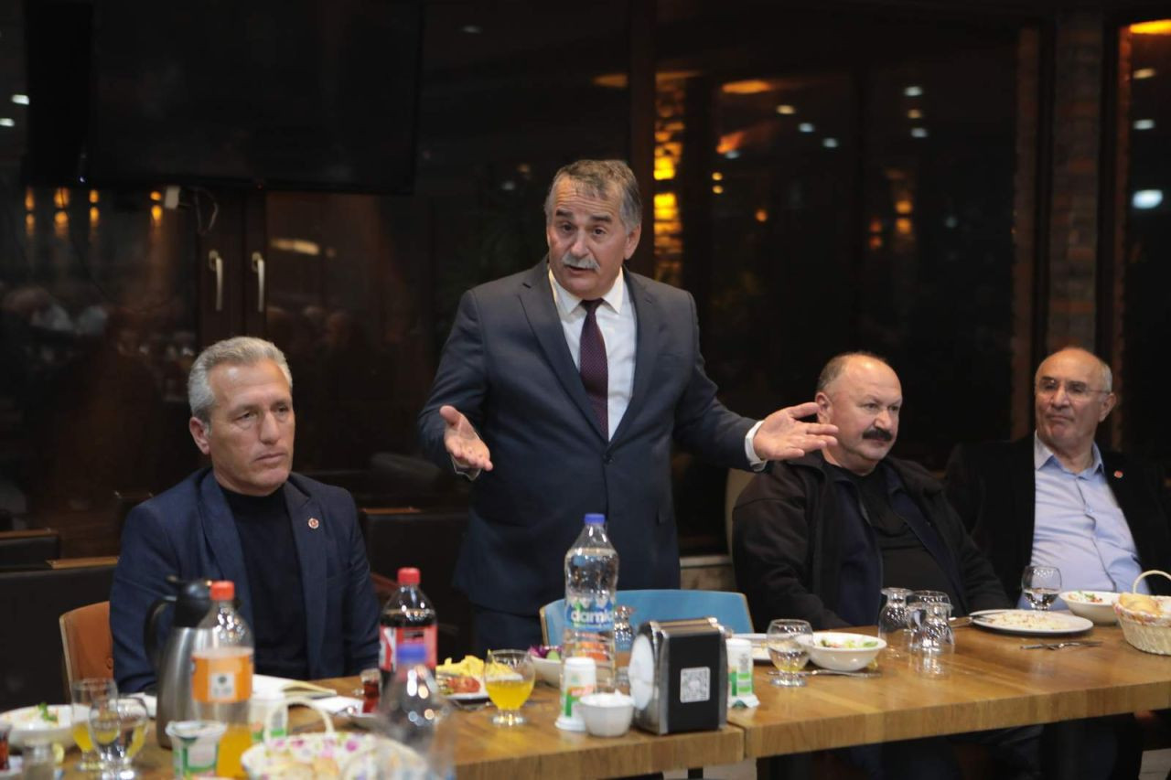 Başkan Karakullukçu’dan Muhtarlarla İstişare toplantısı - Sayfa 3