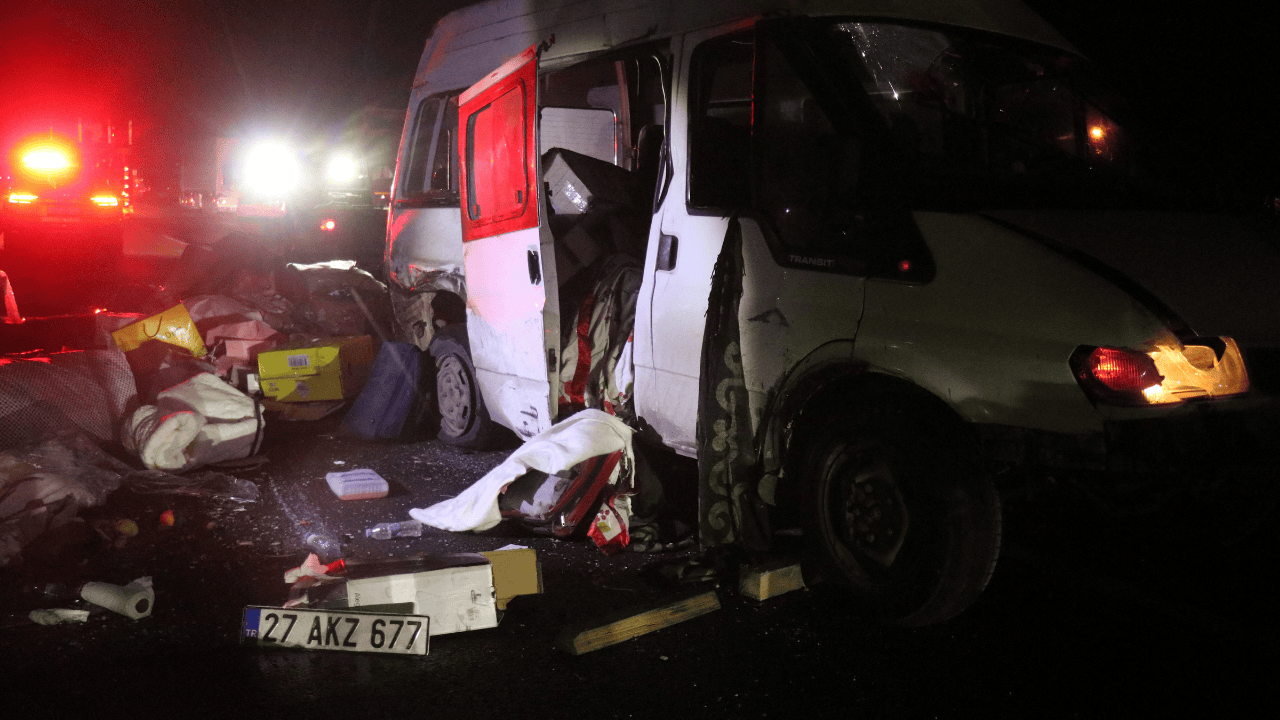 Anadolu Otoyolu’nda Feci Kaza: 1 Ölü, 3 Yaralı - Sayfa 3