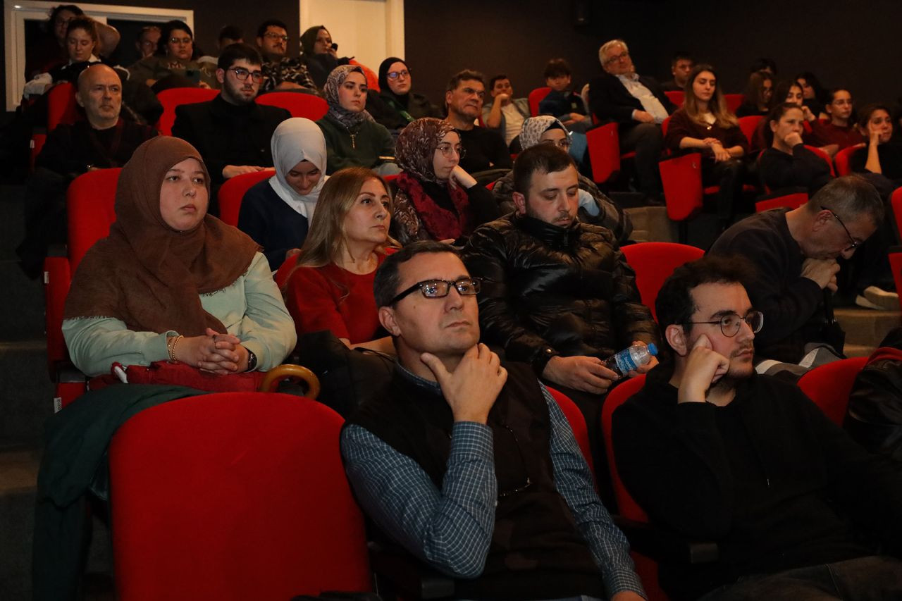 “Bildiğin Gibi Değil” OSM’de İzlendi - Sayfa 1