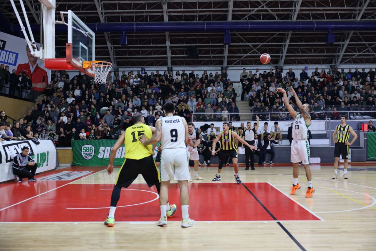 Büyükşehir Basketbol’dan 12’de 12: Yenilmezlik Serisi Sürüyor - Sayfa 1