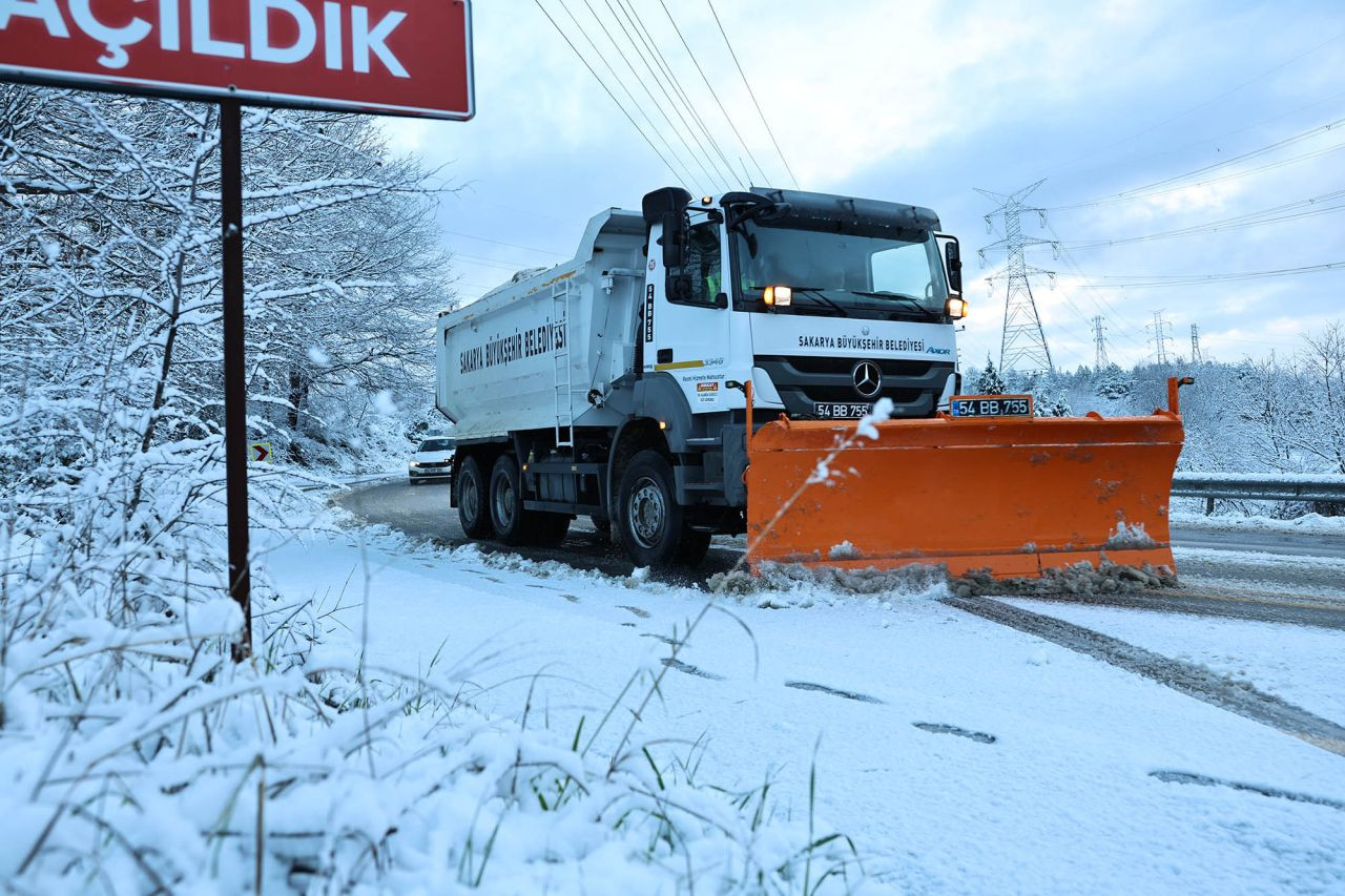 Büyükşehir karla mücadele için göreve hazır: Ekipler teyakkuzda - Sayfa 4