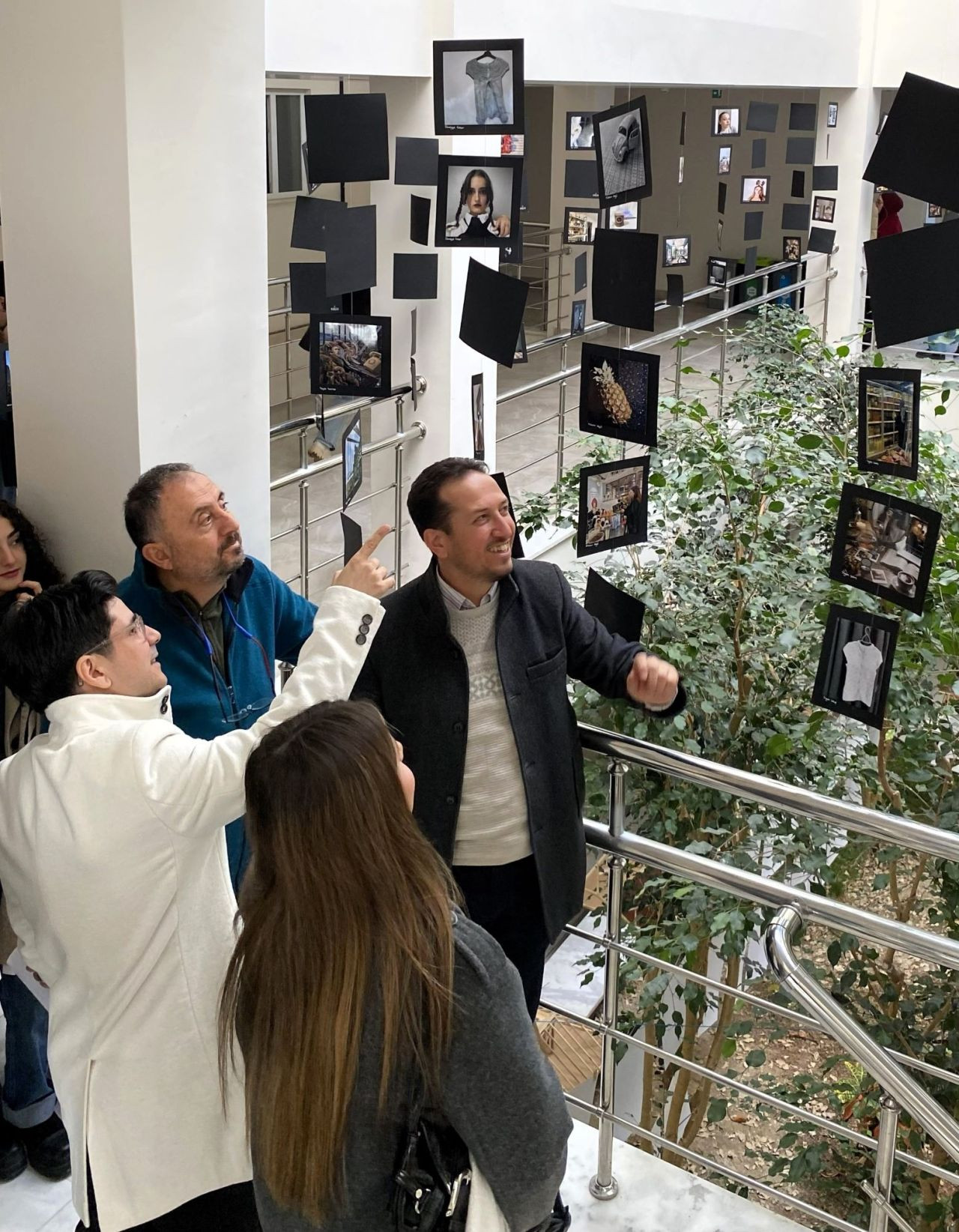 SUBÜ öğrencilerinden Kimlik temalı fotoğraf sergisi - Sayfa 1