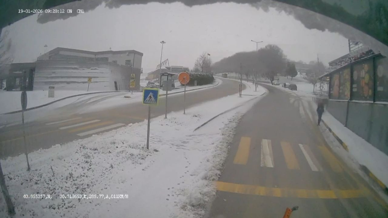 Büyükşehir 48 Araç Ve 100 Kişilik Timle Karla Mücadele Mesaisinde - Sayfa 4