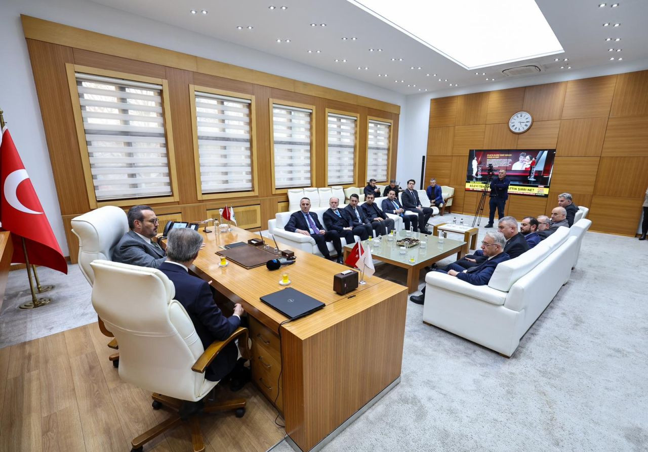 “Sakarya, Türkiye Yüzyılı'nın Parlayan Yıldızı Olacak” - Sayfa 3