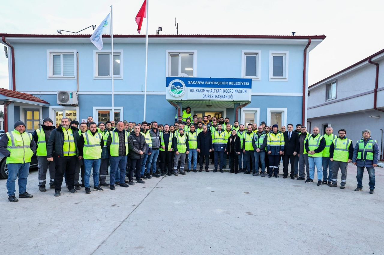 “Özverili Çalışmalarınızla Şehrin Her Noktasına Ulaşıyoruz” - Sayfa 4