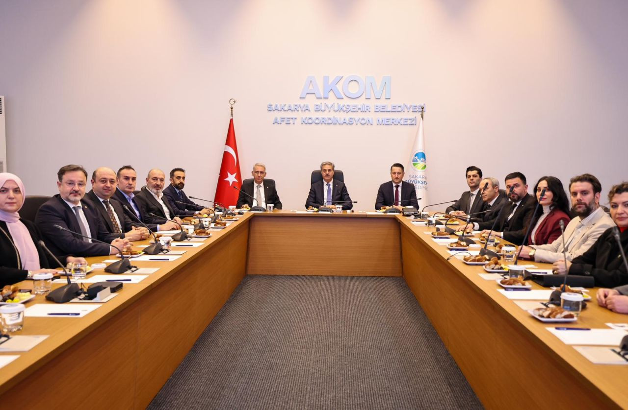 Başkan Alemdar’dan İş Dünyası Ve STK Buluşmasında İki Net Vurgu - Sayfa 4