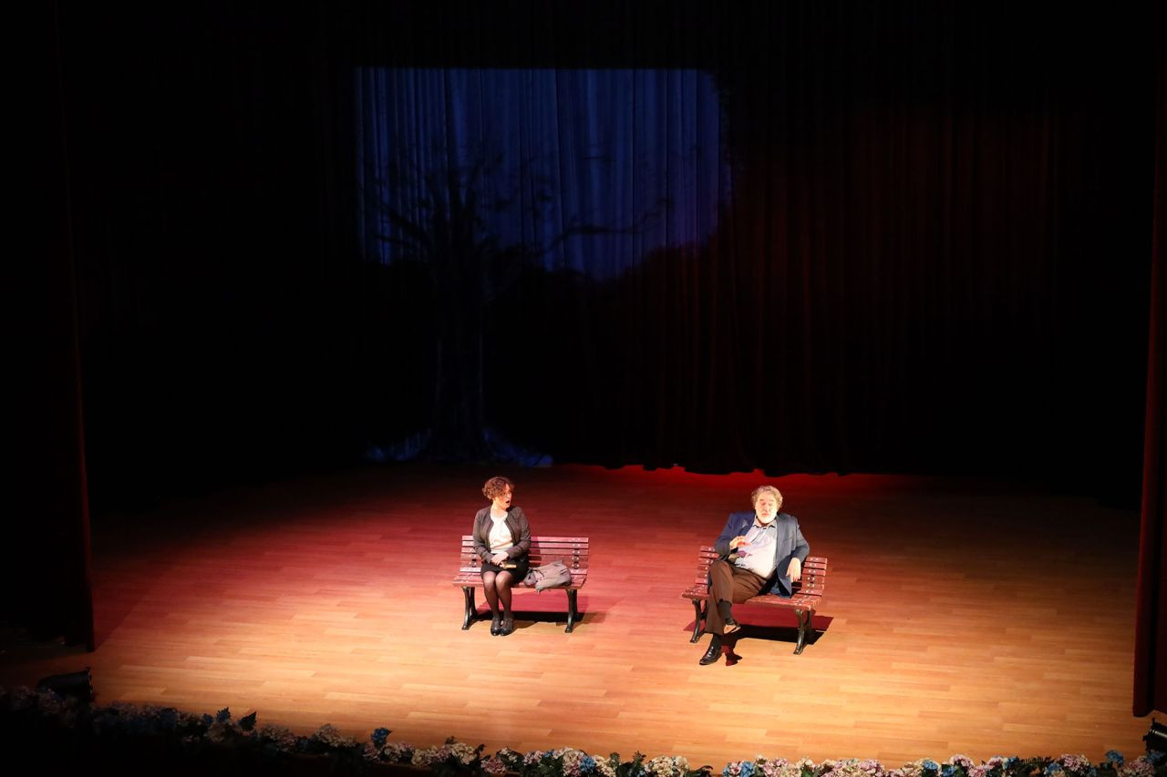 Usta Oyunculardan Unutulmaz Performans: “Güne Bakan Cam Kırıkları” - Sayfa 3