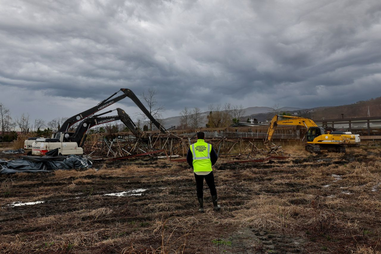SASKİ: 6 Kilometrelik Hatta Kaçak İskele Ve Yapılar Kaldırıldı - Sayfa 4