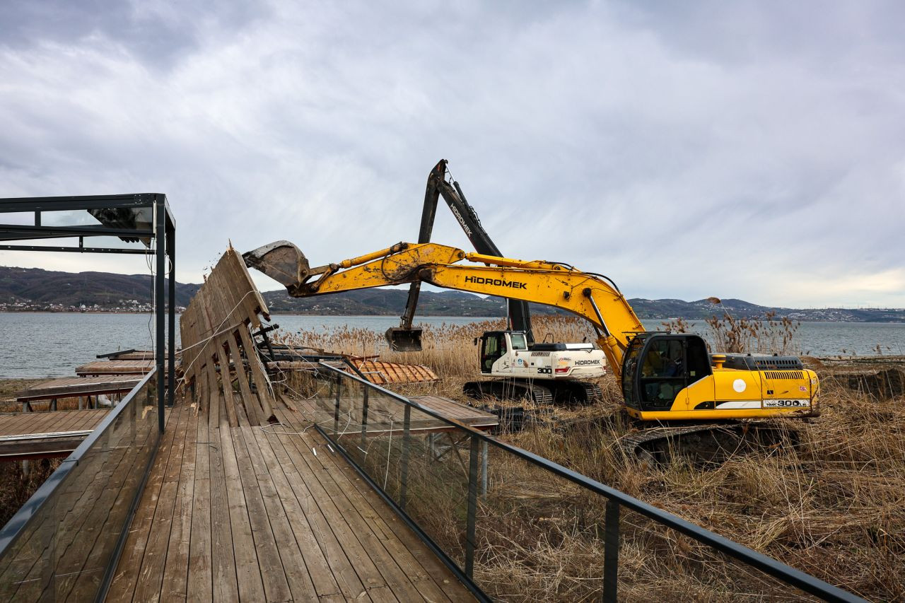 SASKİ: 6 Kilometrelik Hatta Kaçak İskele Ve Yapılar Kaldırıldı - Sayfa 2