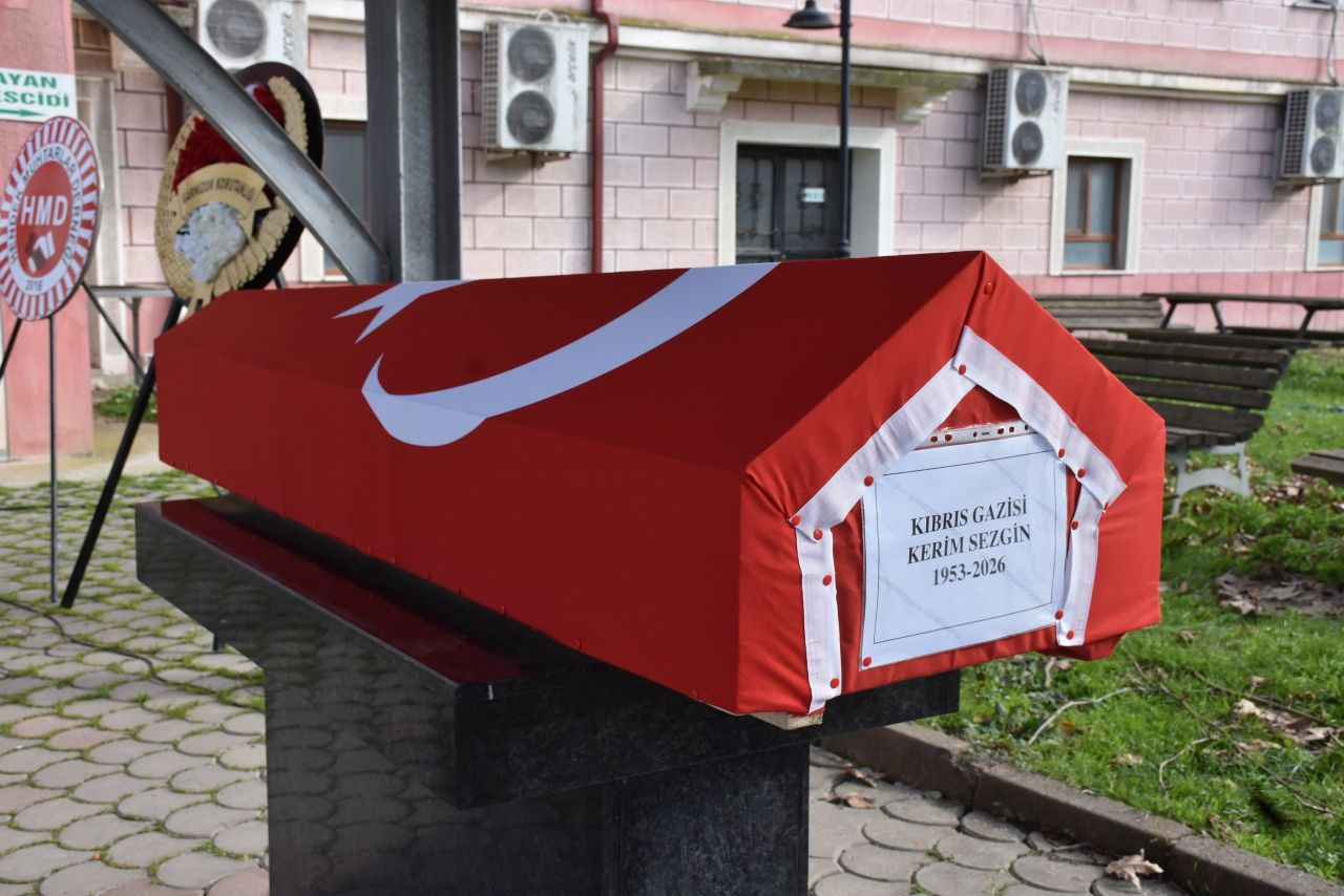 Sakarya’da Kıbrıs Gazisi Kerim Sezgin Askeri Törenle Uğurlandı - Sayfa 2