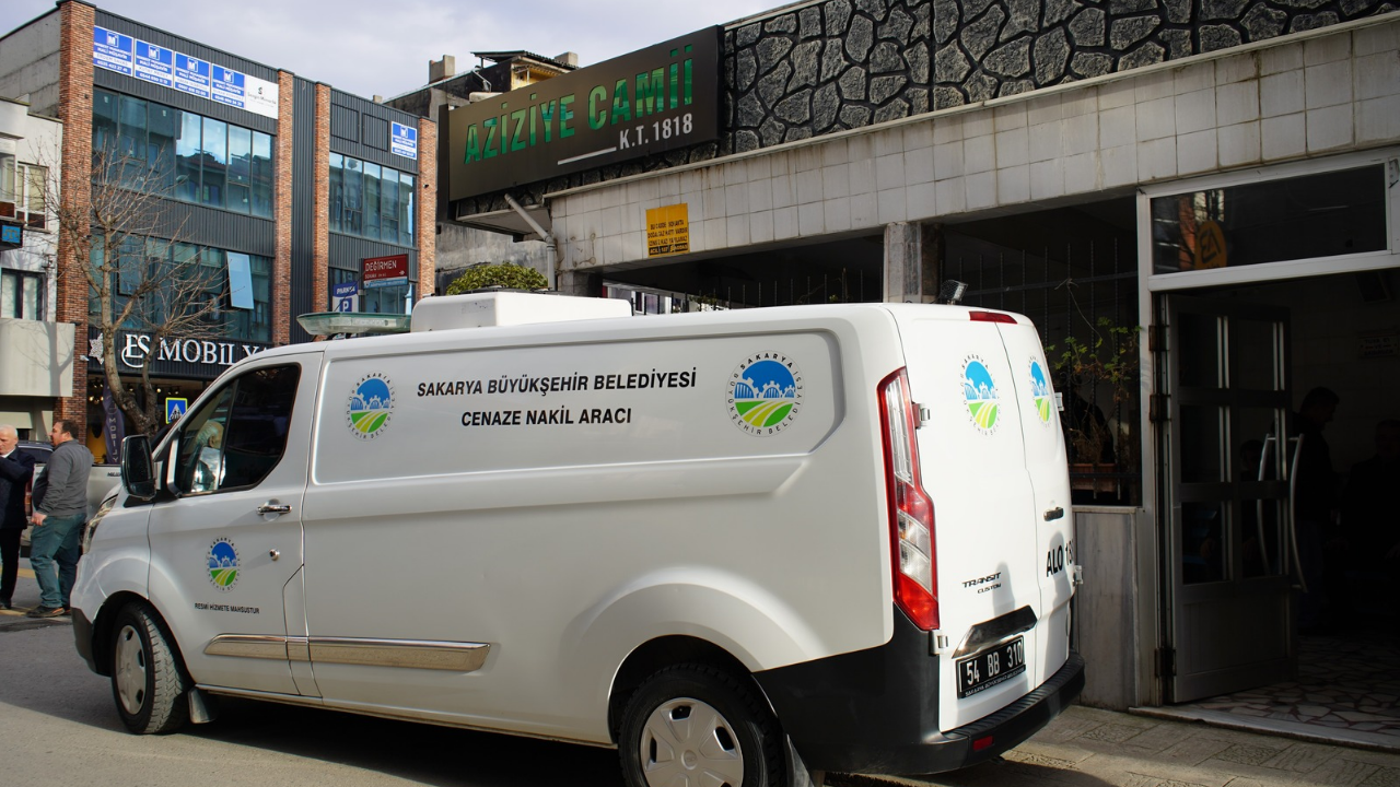 Bulgaristan’daki Kazada Ölen Tır Sürücüsü Sakarya’da Defnedildi - Sayfa 4