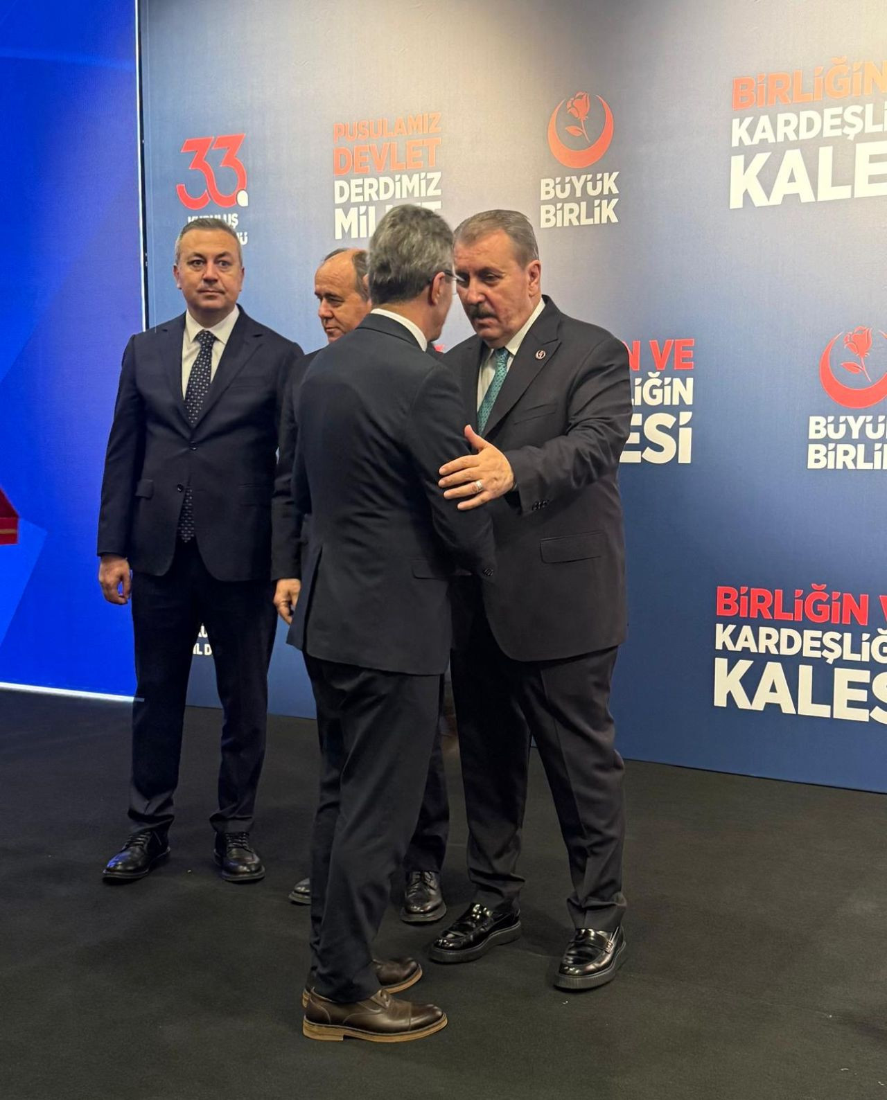 BAŞKAN ŞENOL DİNÇ’TEN 33. YIL MESAJI - Sayfa 4