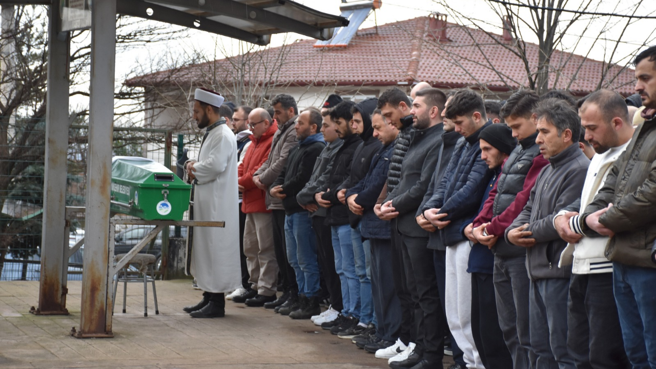 Tartışmada Tüfekle Vurulan 22 Yaşındaki Genç Defnedildi - Sayfa 3