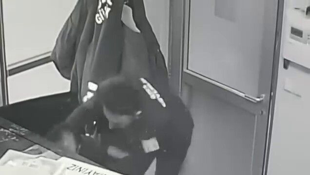 Engelli Çalışan, Heimlich Manevrasıyla Hayata Tutundu - Sayfa 1