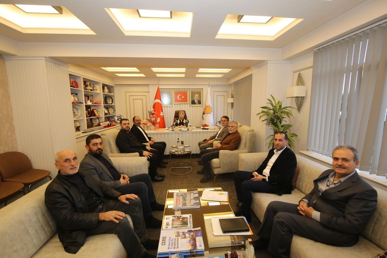 KEFEK Başkanı Çiğdem Erdoğan, Vatandaşlarla Bir Araya Geldi - Sayfa 1