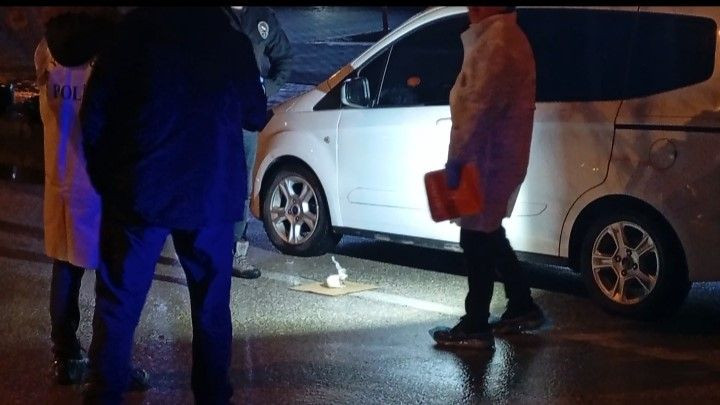 Pompacı Kılığına Giren Polis El Bombalı Aracı Yakaladı - Sayfa 1