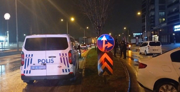 Pompacı Kılığına Giren Polis El Bombalı Aracı Yakaladı - Sayfa 3