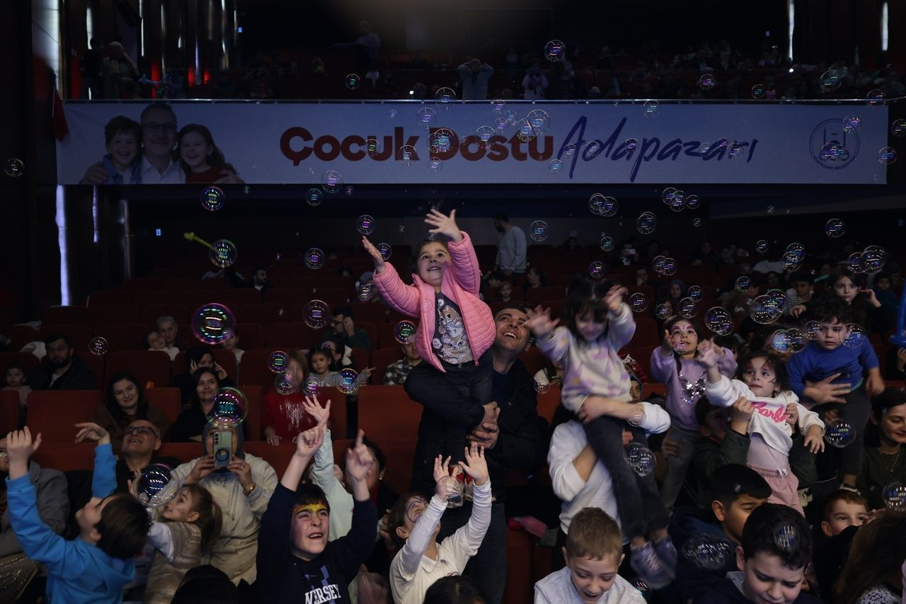 Adapazarı Çocuk Şenliği Coşkuyla Tamamlandı - Sayfa 1