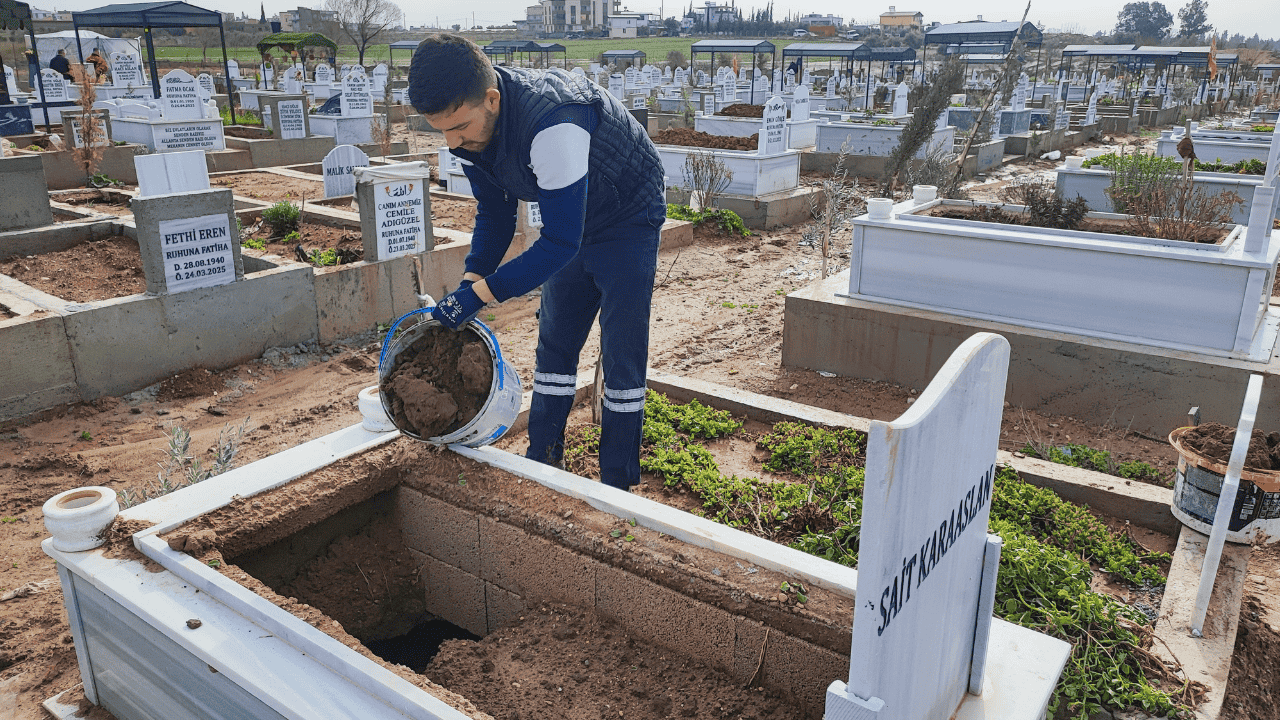 Mezarlar Selde Çöktü Aileler İsyan Etti - Sayfa 4