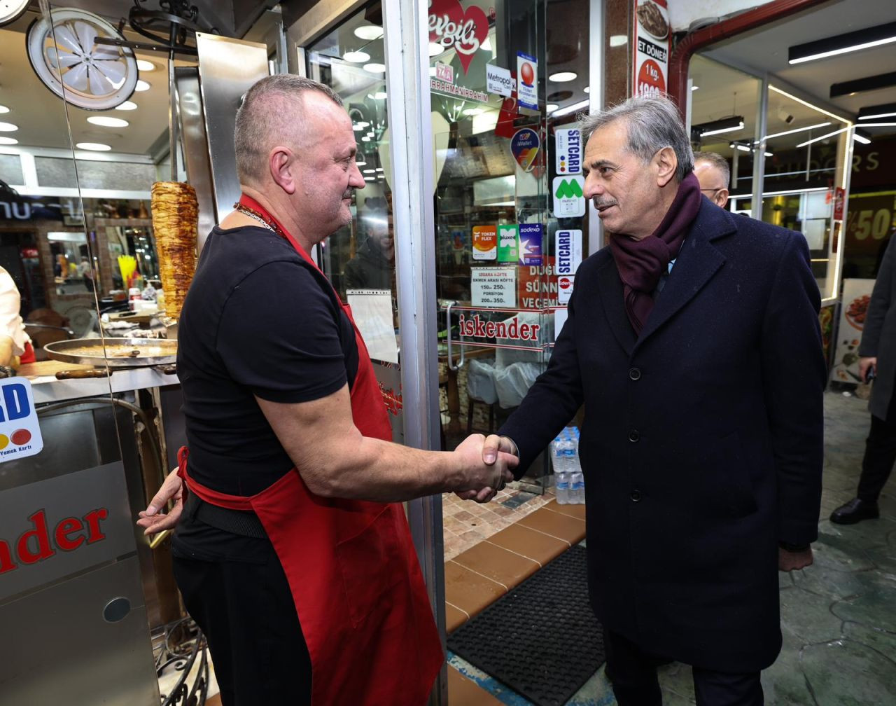 Başkan Alemdar, Kandil Gecesi’nde Vatandaşlarla Buluştu - Sayfa 3