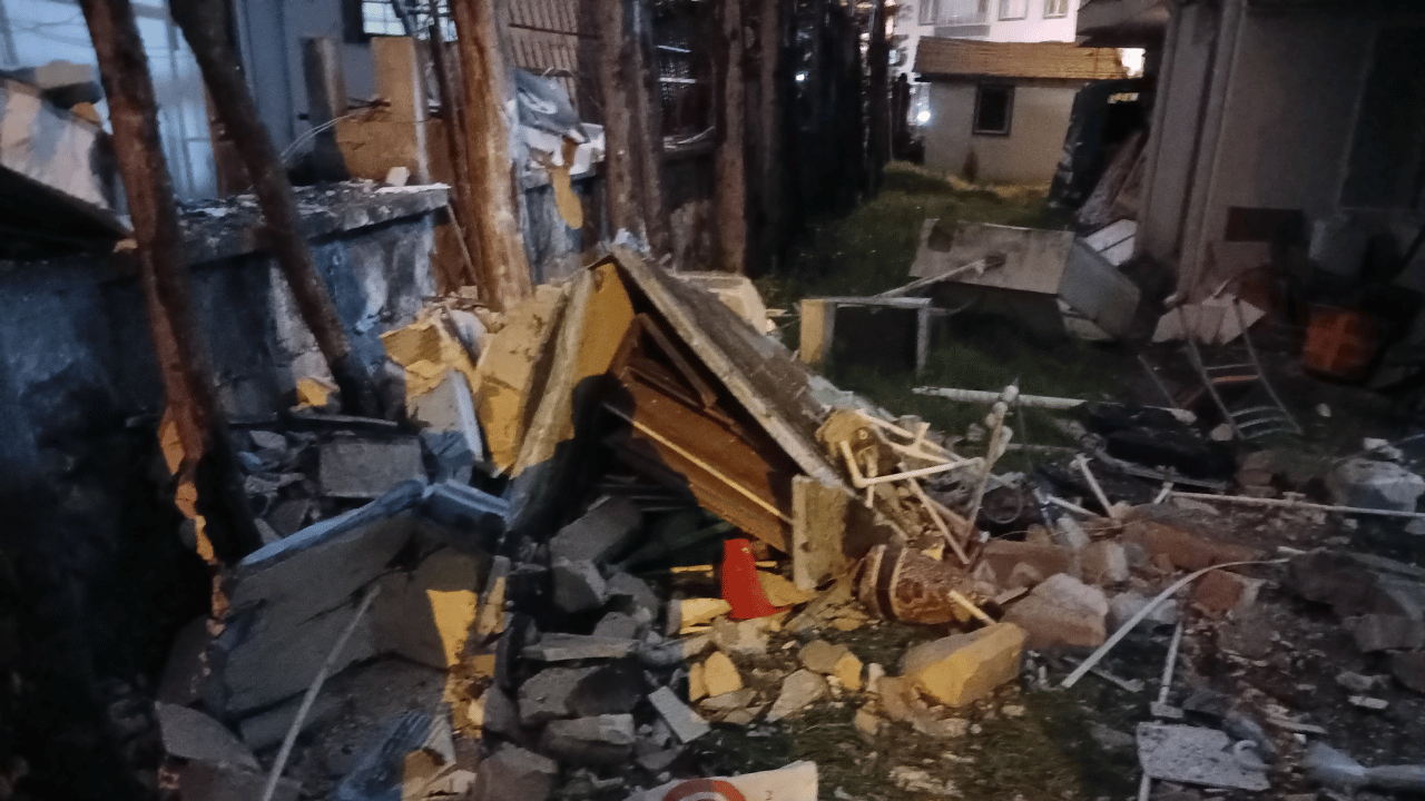 Serdivan’da Kız Yurdunda Korkutan Patlama - Sayfa 4