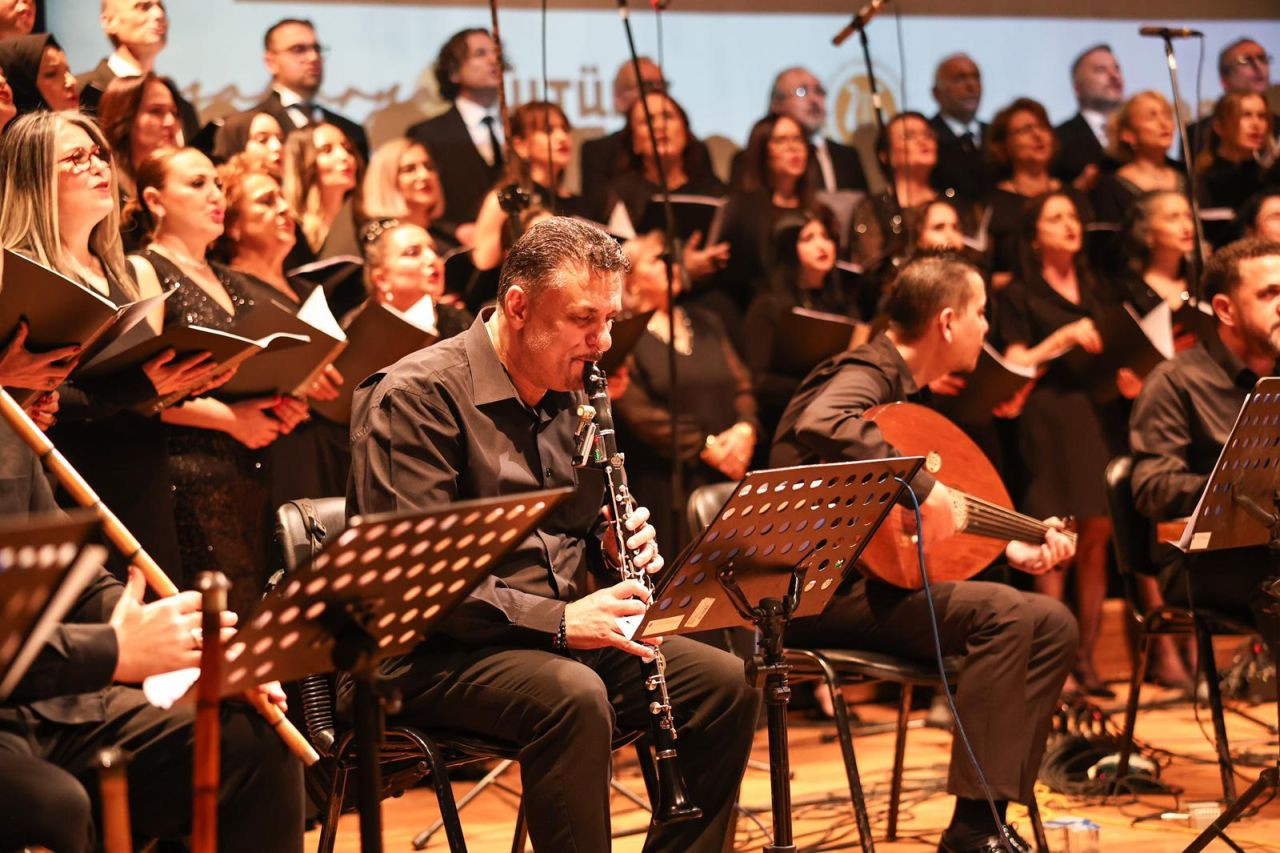 SAMEK Korosu’ndan Türk Sanat Müziği Dolu Unutulmaz Konser - Sayfa 4