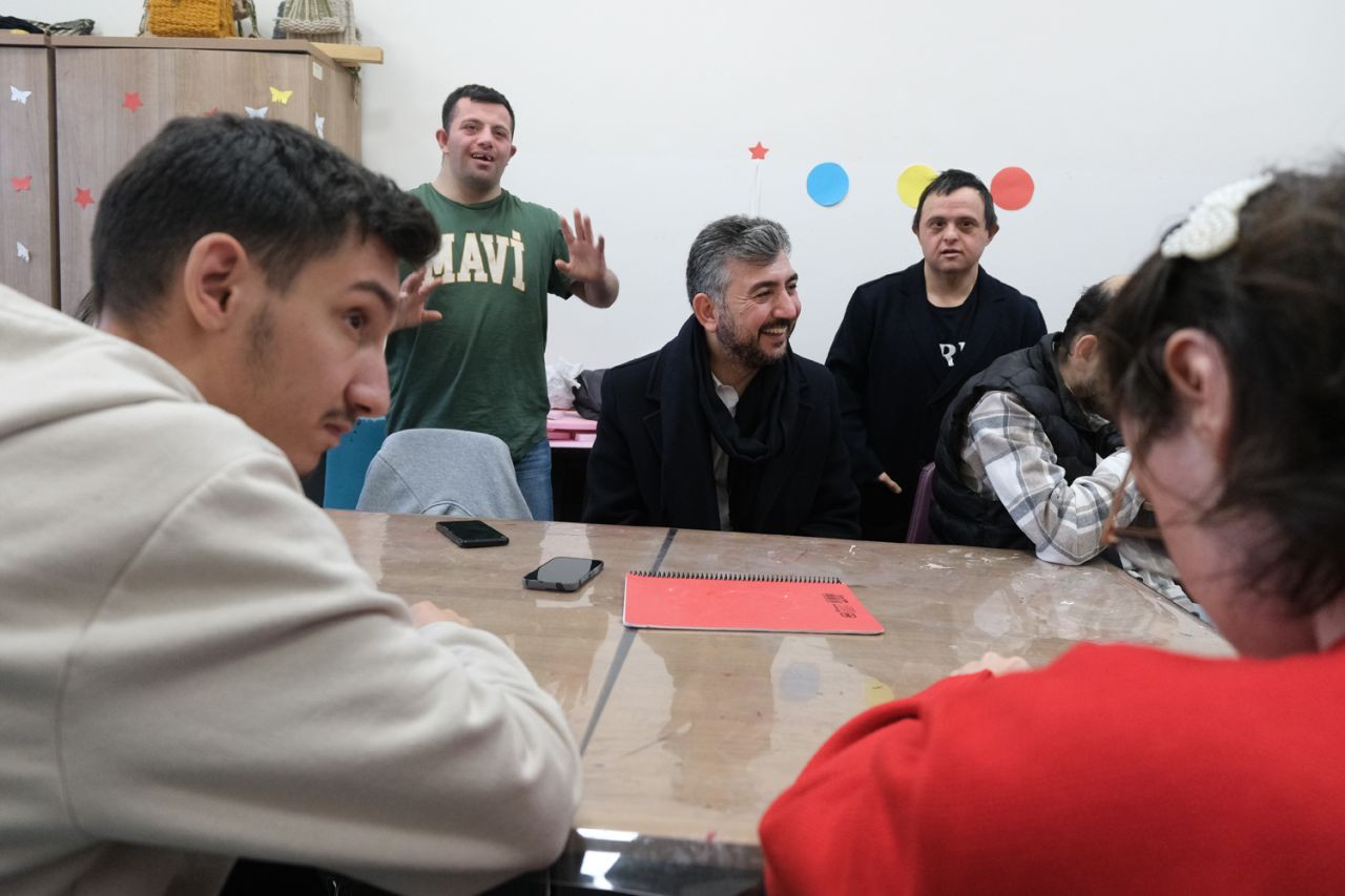 Sapanca’da Özel Öğrencilere Sürpriz Doğum Günü - Sayfa 1