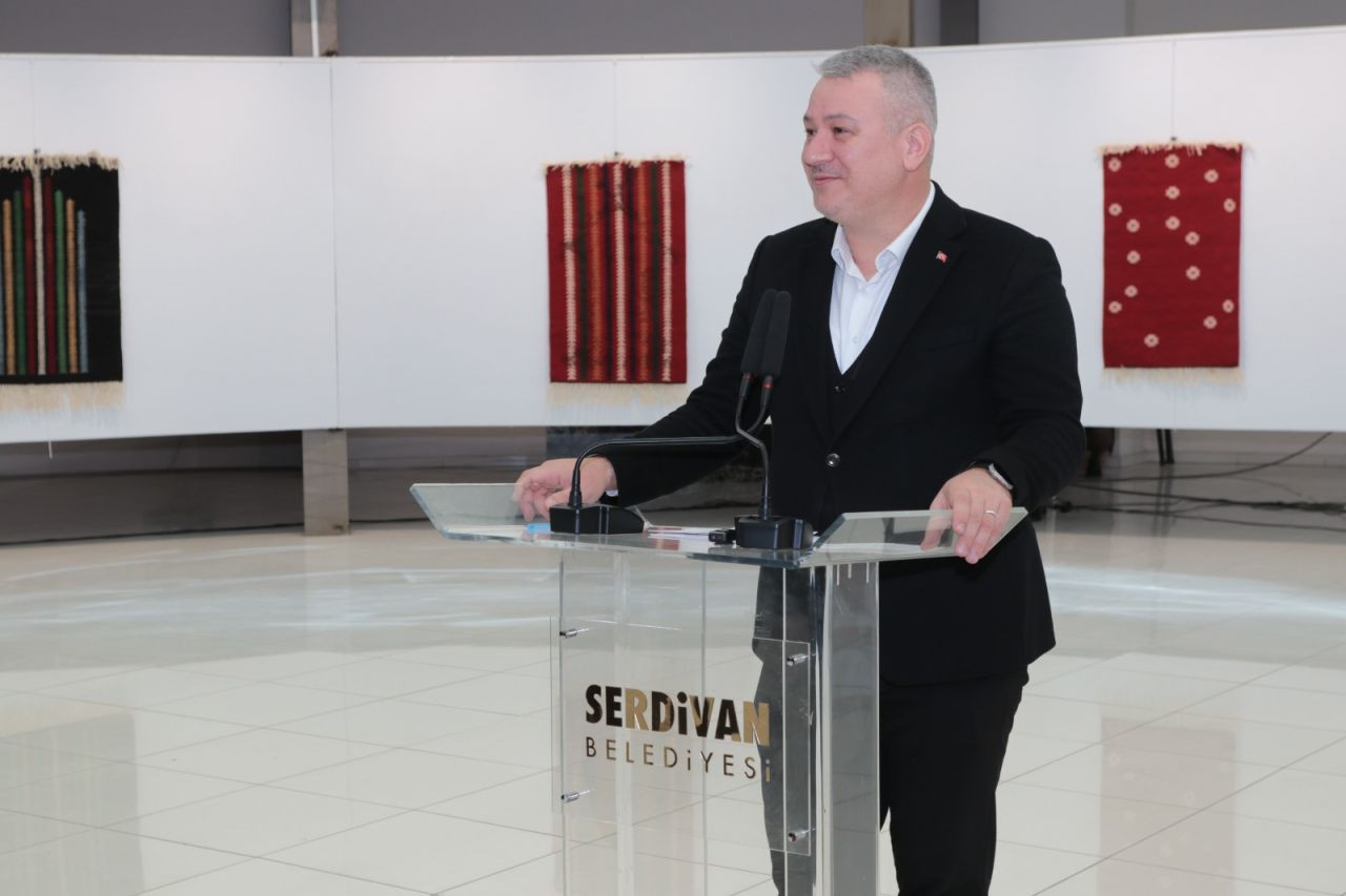 Makro Gelenek Sergisi Kubbealtı’nda Sanatseverlerle Buluştu - Sayfa 1