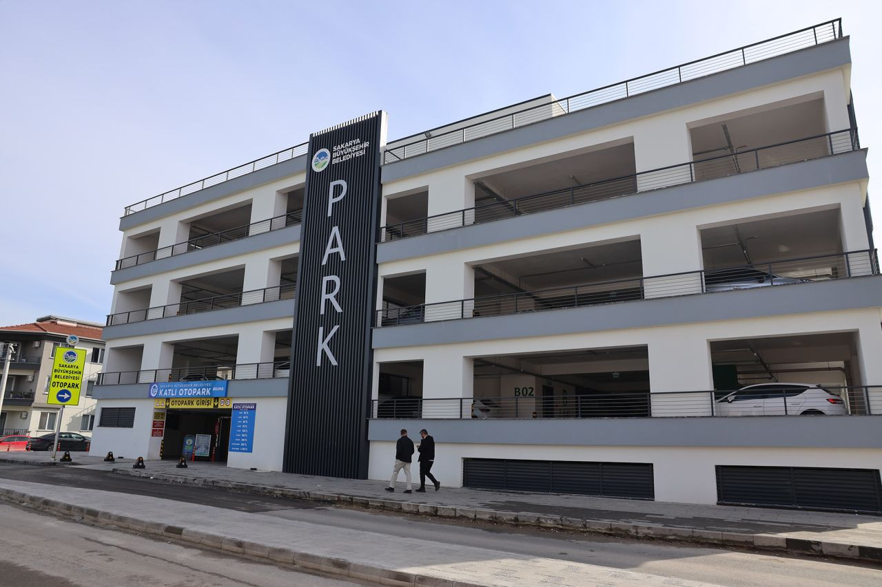 Hastaneler Kampüsü’ndeki Kronik Soruna ‘Katlı Otopark’ Çözümü - Sayfa 2