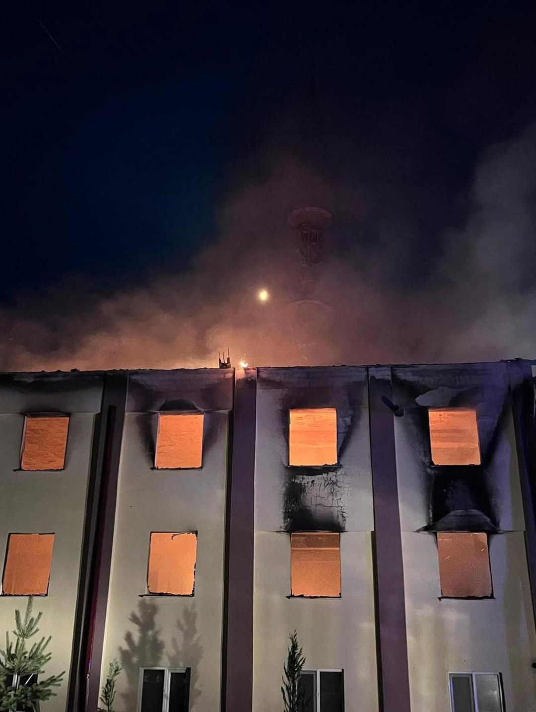 Köy Camisi Alevlere Teslim Oldu - Sayfa 2