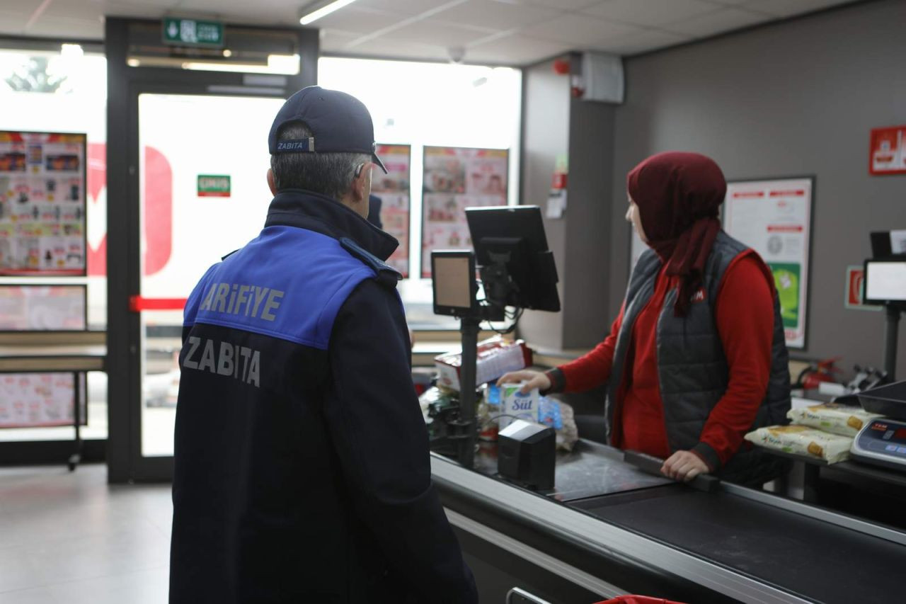 Arifiye Zabıtasından Ramazan Öncesi Marketlere Sıkı Denetim - Sayfa 2