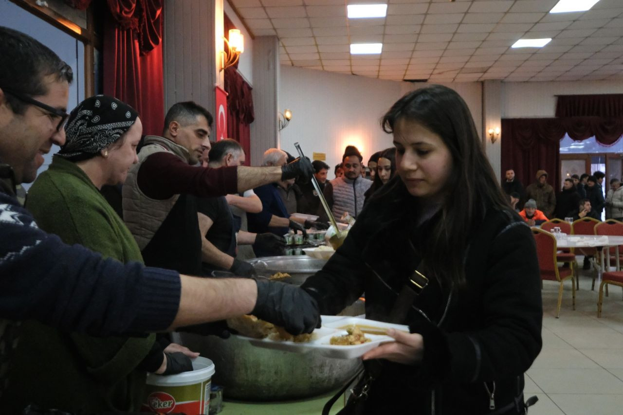 Sapanca’da Ramazan Boyunca İftar Sofrası - Sayfa 1