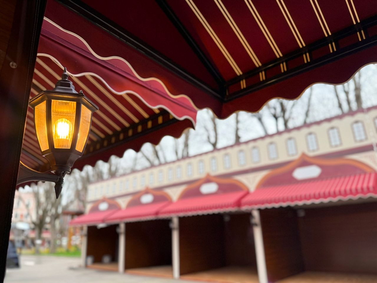 Geleneksel hale gelen Kitap Sokağı Ramazan’a hazırlanıyor - Sayfa 3